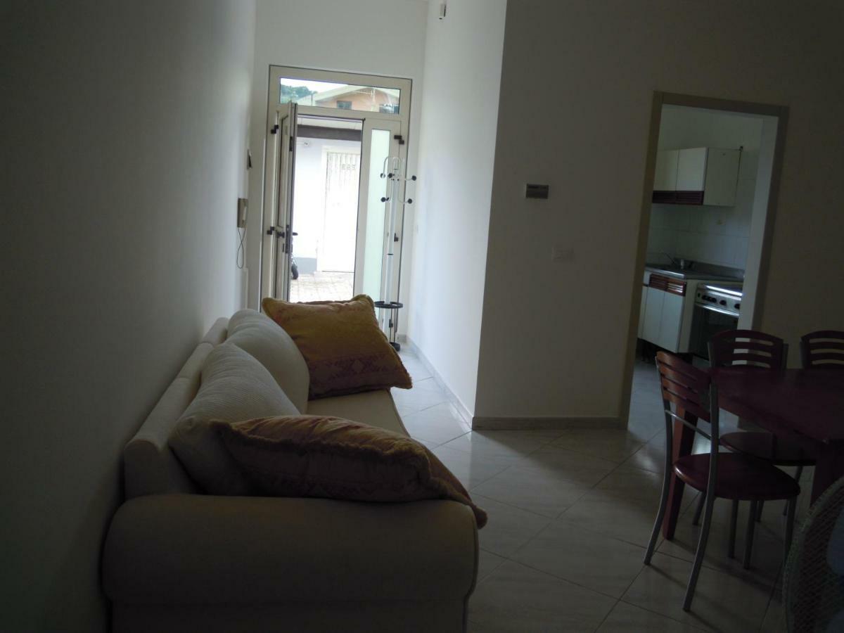 La Casa Di Alessandra Pescara Exterior foto